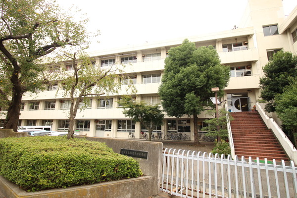 稲城市押立　新築一戸建て(稲城市立稲城第四中学校)