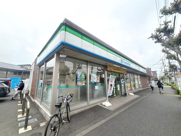 狛江市中和泉　二棟一括売りアパート(ファミリーマート狛江中和泉一丁目店)