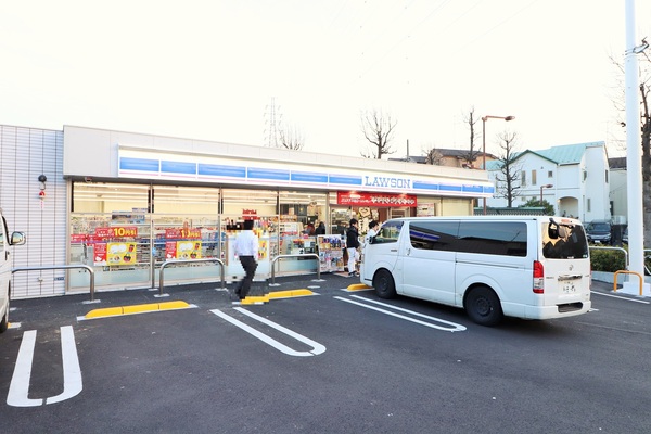 川崎市麻生区東百合丘２丁目の中古一戸建て(ローソン川崎東百合丘三丁目店)