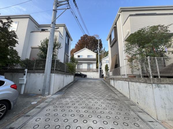 川崎市麻生区東百合丘２丁目の中古一戸建て