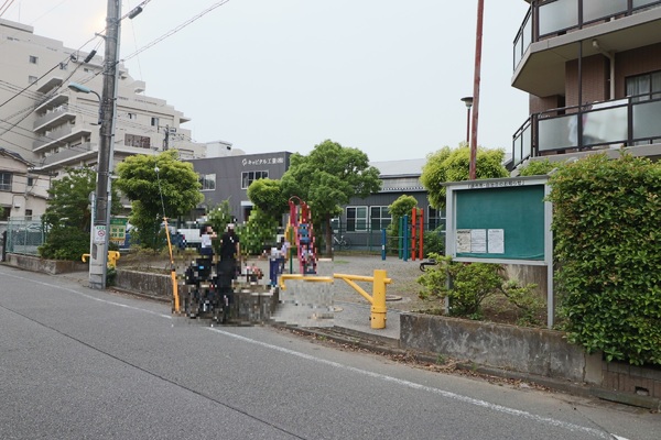 調布多摩川ガーデンフォート(二本松北公園)