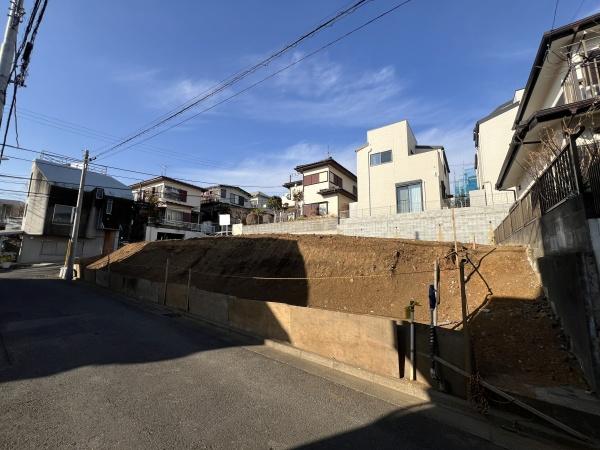 麻生区多摩美　建築条件なし売地
