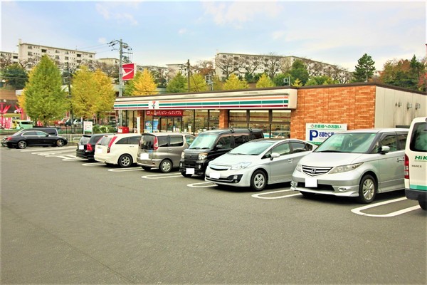 町田市本町田　二棟売りテラスハウス(セブンイレブン町田藤の台東店)