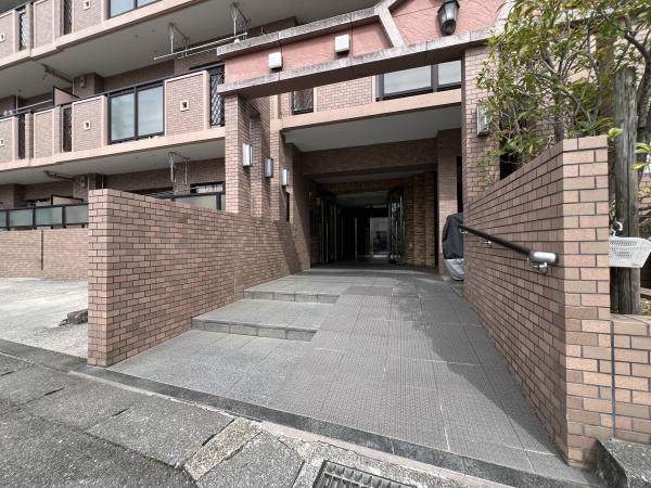 ドメス登戸新町