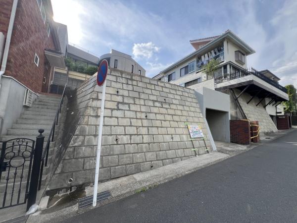 青葉区たちばな台　建築条件なし売地