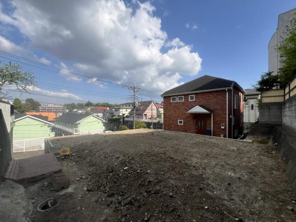 青葉区たちばな台　建築条件なし売地