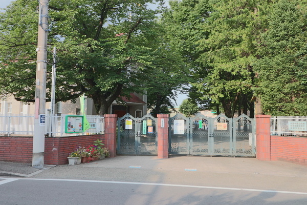 調布市富士見町　新築一戸建て(保恵学園幼稚園)