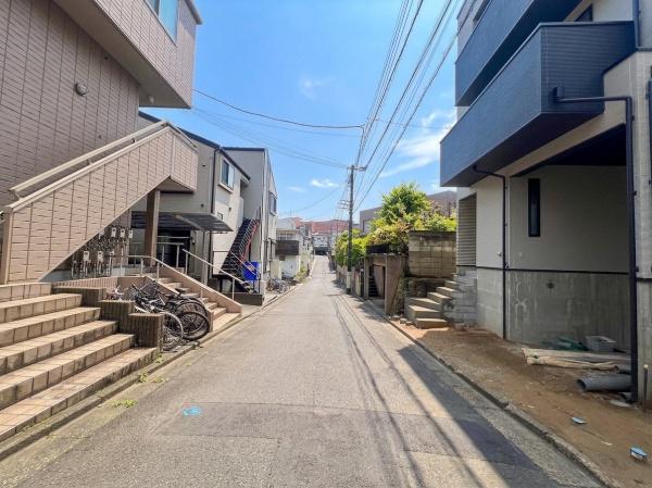 多摩区東三田　新築一戸建て