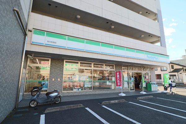 川崎市麻生区岡上６丁目の土地(ファミリーマート鶴川駅西店)