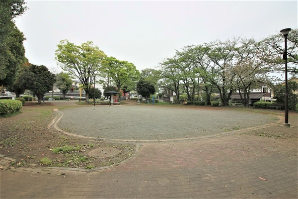 川崎市麻生区岡上６丁目の土地(奈良町第九公園)