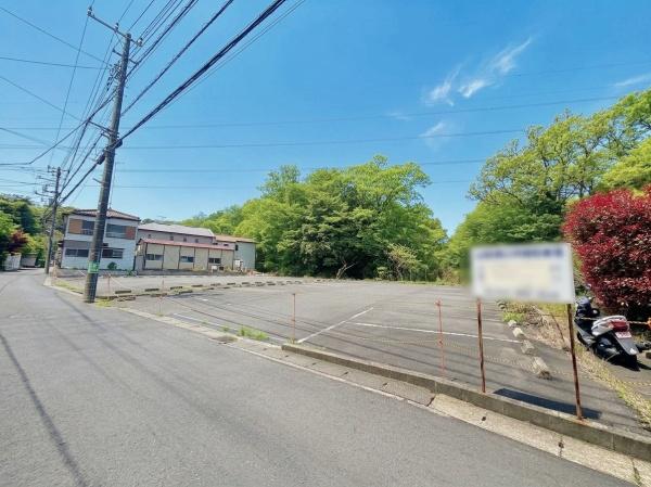 麻生区岡上　建築条件なし売地