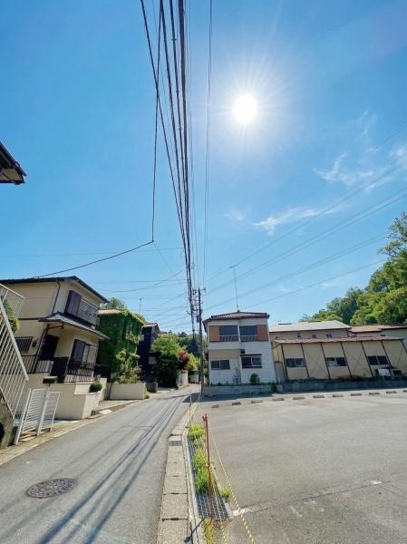 麻生区岡上　建築条件なし売地
