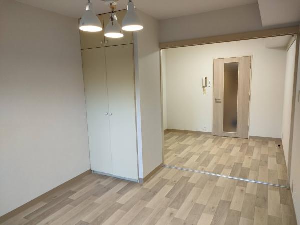 日興パレス登戸　1階部分　区分マンション