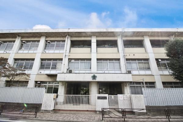 川崎市多摩区長尾７丁目の中古一戸建て(川崎市立稲田中学校)