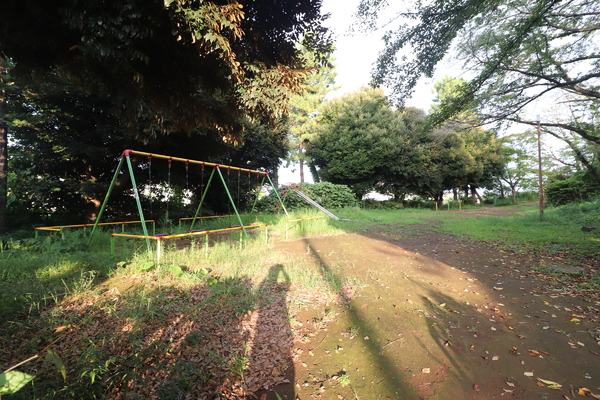 川崎市宮前区野川本町１丁目の土地(梶ヶ谷第二公園)