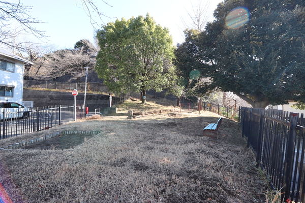 稲城市平尾　新築一戸建て(平尾丸山児童公園)