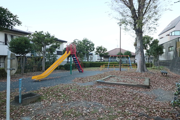 多摩区西生田　新築分譲住宅(生田栗谷公園)