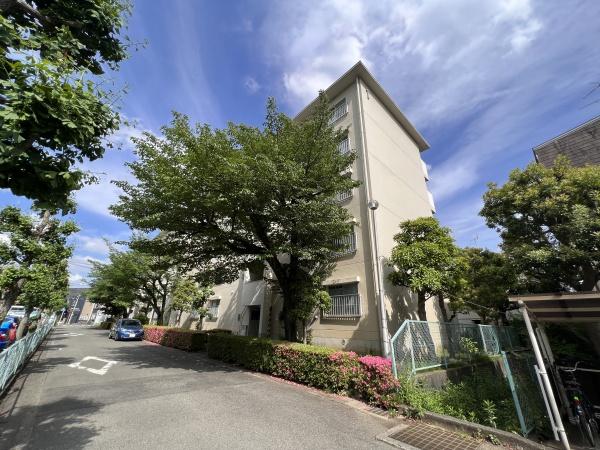中野島住宅1号棟
