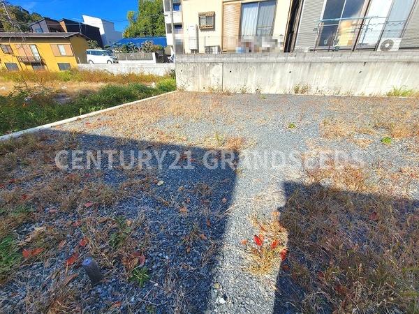高槻市古曽部町３丁目の土地
