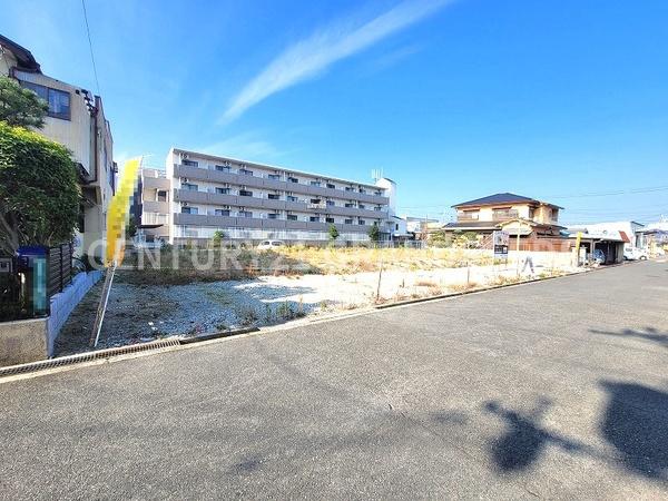 高槻市大塚町３丁目の土地