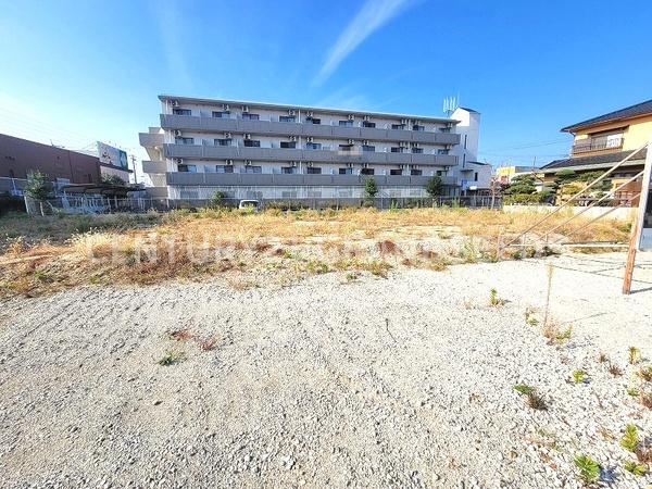 高槻市大塚町３丁目の土地