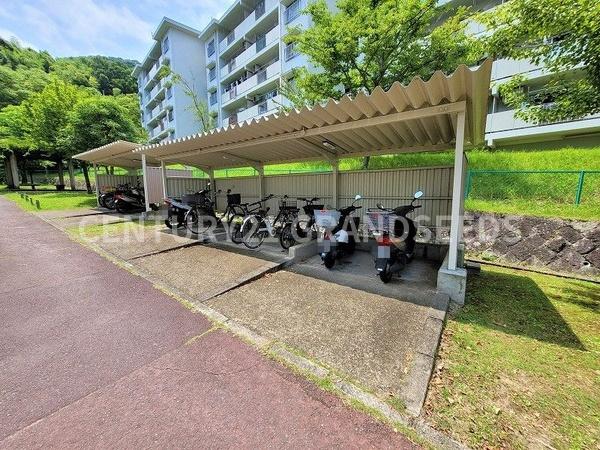 若山台住宅２３号棟