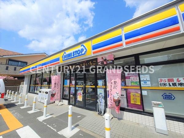 高槻第二コーポラス(ミニストップ芥川町3丁目店)