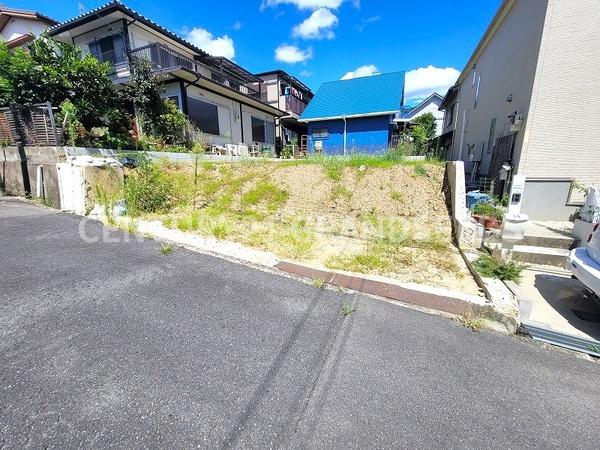 高槻市安岡寺町５丁目の土地