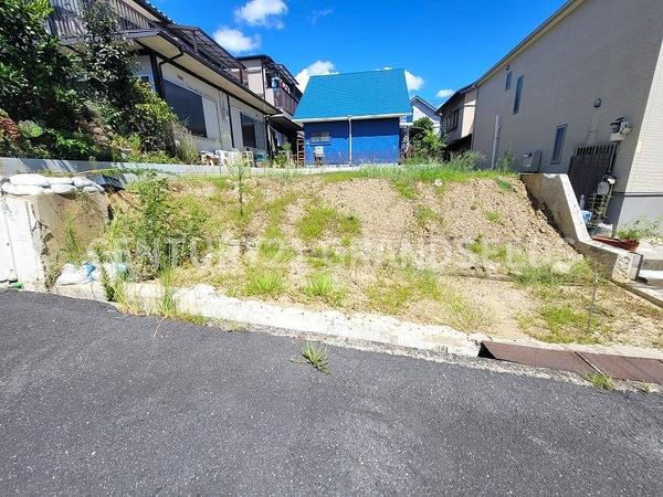 高槻市安岡寺町５丁目の土地