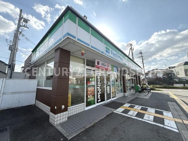 高槻市浦堂３丁目の中古一戸建て(ファミリーマート高槻浦堂店)
