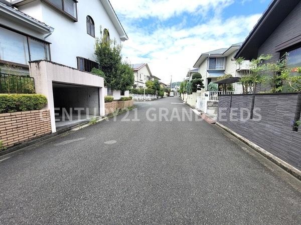 高槻市南平台５丁目の土地