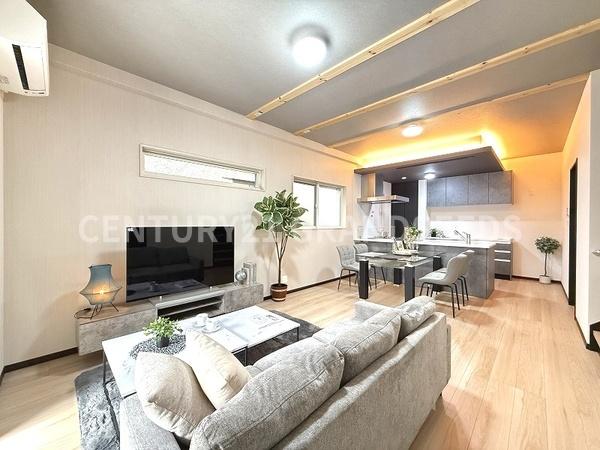 高槻市深沢町１丁目の中古一戸建