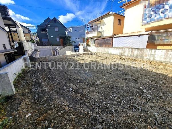 高槻市安岡寺町５丁目の土地