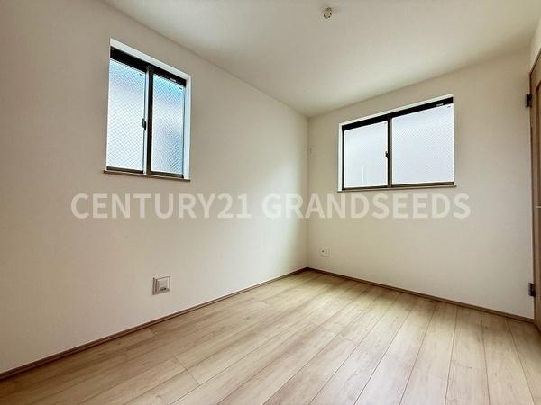 高槻市昭和台町２丁目の新築一戸建