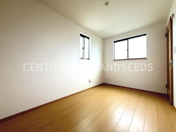 高槻市昭和台町２丁目の新築一戸建