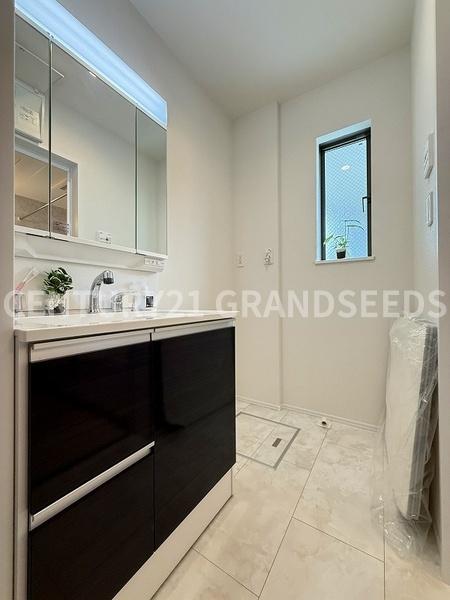 高槻市昭和台町２丁目の新築一戸建