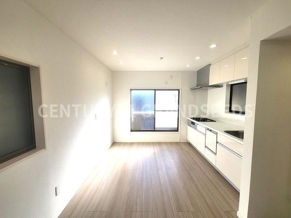 高槻市大冠町３丁目の中古一戸建