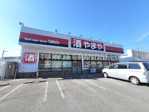 高槻市奈佐原元町の新築一戸建(酒のやまや高槻南平台店)