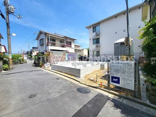 高槻市下田部町１丁目の新築一戸建