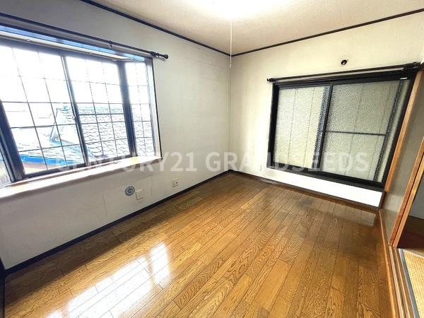 高槻市大冠町３丁目の中古一戸建て