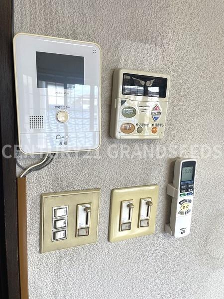 高槻市大冠町３丁目の中古一戸建て