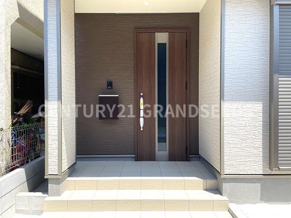 高槻市唐崎西２丁目の新築一戸建