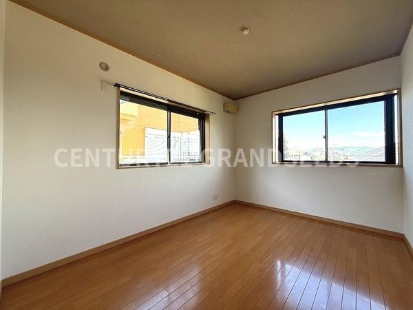 高槻市岡本町の中古一戸建て