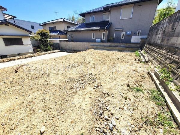 高槻市松が丘１丁目の土地