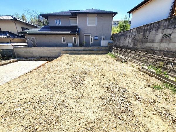 高槻市松が丘１丁目の土地