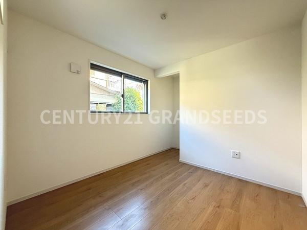 高槻市深沢町１丁目の新築一戸建