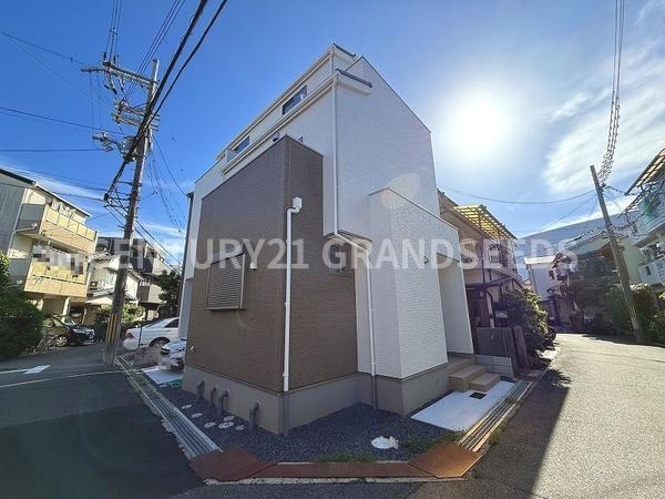 高槻市深沢町１丁目の新築一戸建