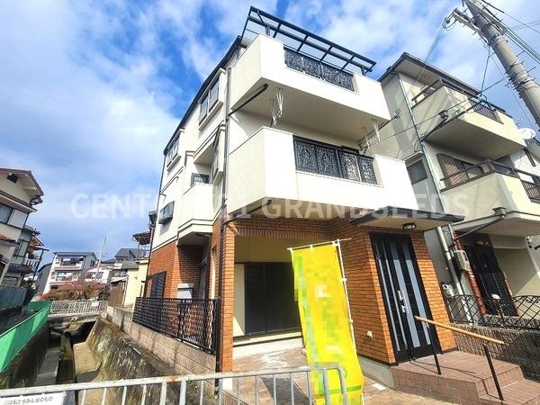 高槻市宮田町１丁目の中古一戸建