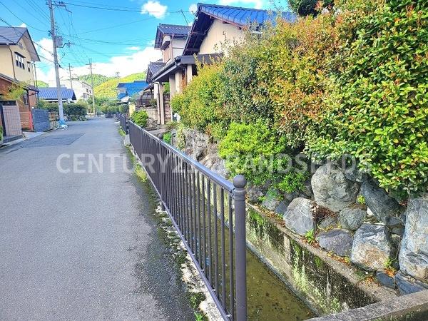 三島郡島本町広瀬５丁目の土地