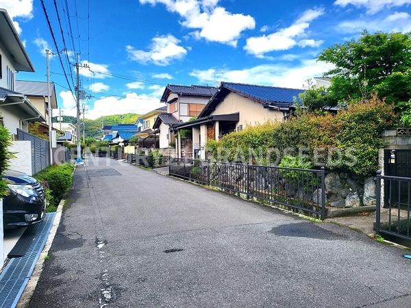 三島郡島本町広瀬５丁目の土地